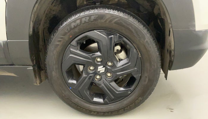 2022 Maruti BREZZA ZXI SMART HYBRID , Petrol, Manual, 5,384 km, Right Front Wheel
