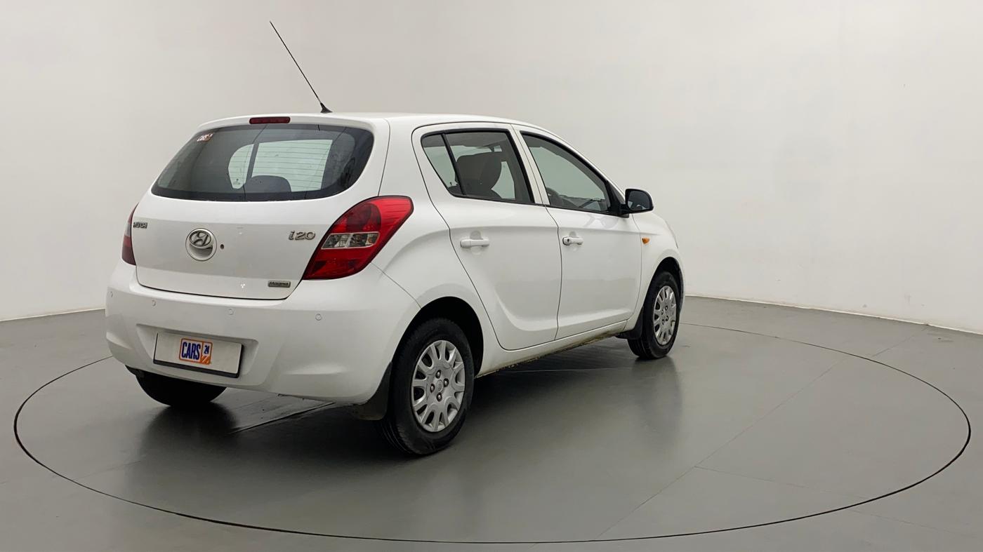 2010 Hyundai i20 MAGNA 1.2, Petrol, Manual, 46,364 km, Right Back Diagonal
