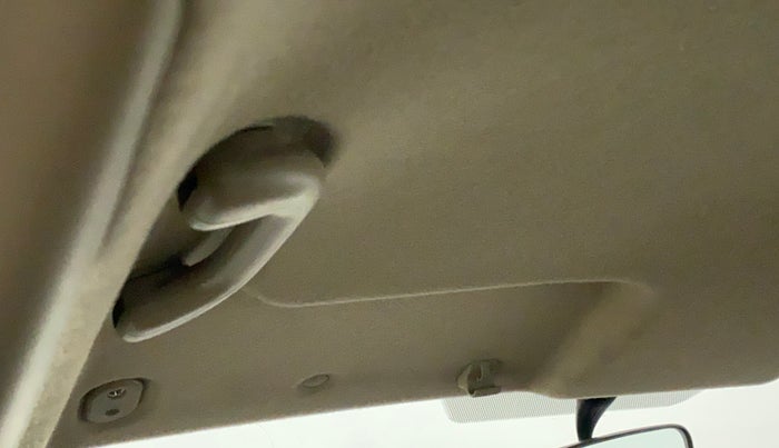 2010 Hyundai i20 MAGNA 1.2, Petrol, Manual, 46,364 km, Ceiling - Sun visor missing