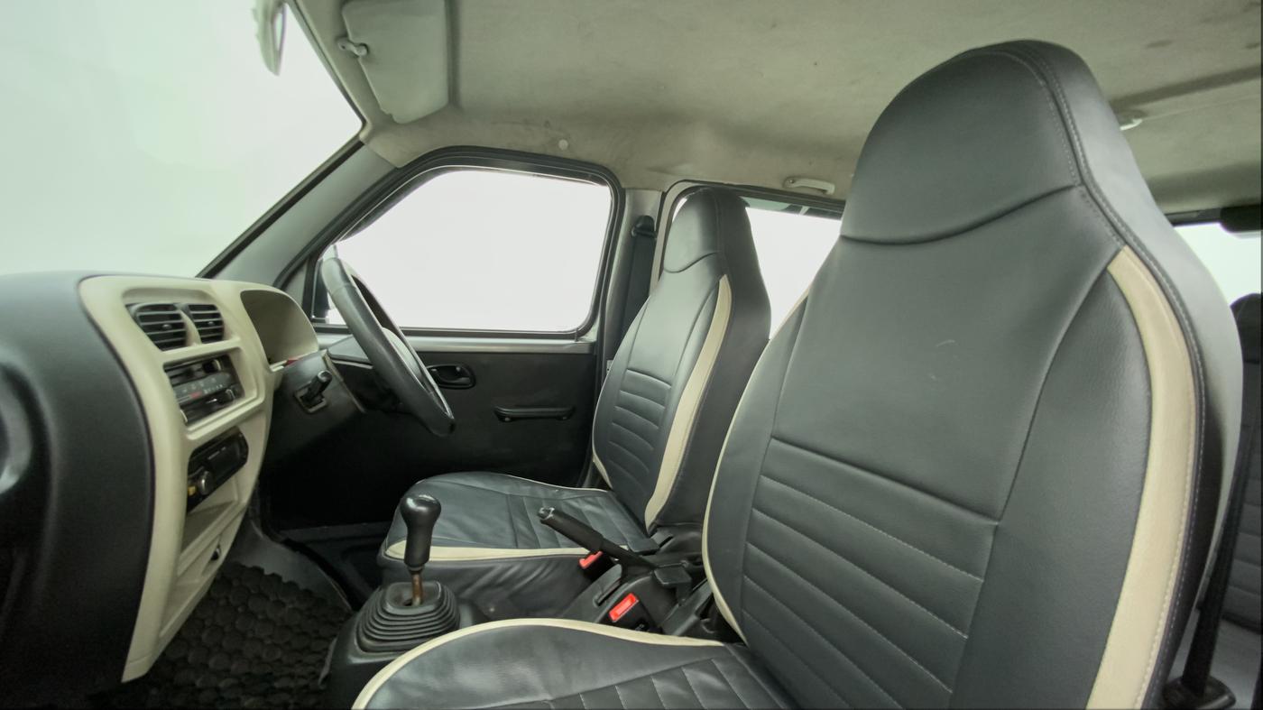 2018 Maruti Eeco 5 STR WITH A/C+HTR, Petrol, Manual, 48,852 km, Right Side Front Door Cabin