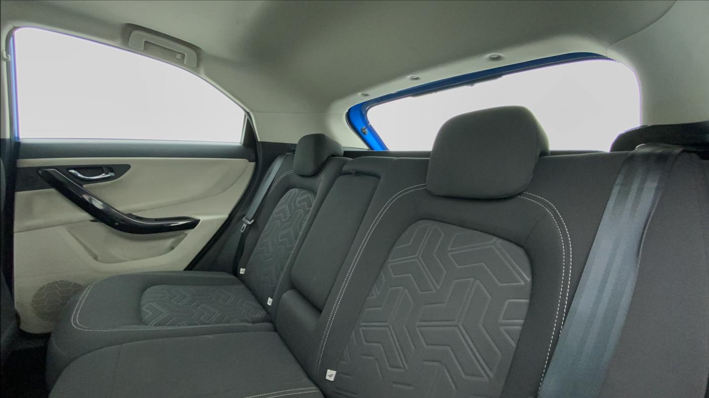 2020 Tata NEXON XZ+ OPT PETROL, Petrol, Manual, 22,652 km, Right Side Rear Door Cabin