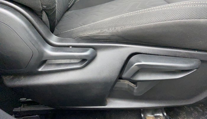 2020 Tata NEXON XZ+ OPT PETROL, Petrol, Manual, 22,652 km, Driver Side Adjustment Panel