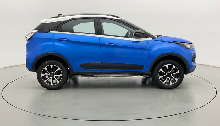 2020 Tata NEXON XZ+ OPT PETROL, Petrol, Manual, 22,652 km, Right Side View