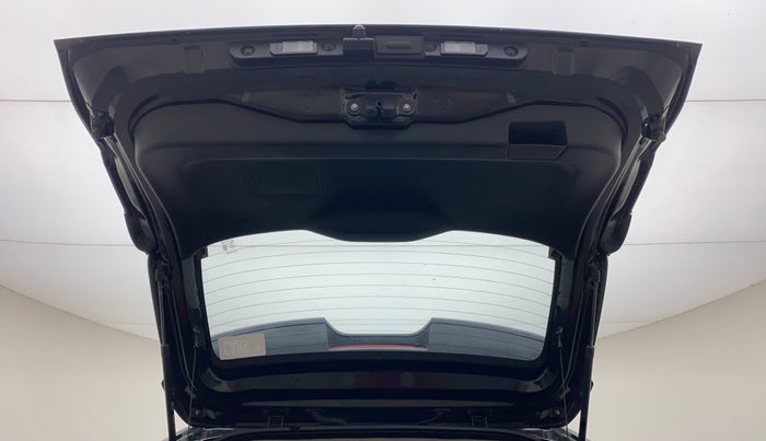 2021 Nissan MAGNITE XV MT, Petrol, Manual, 8,234 km, Boot Door Open