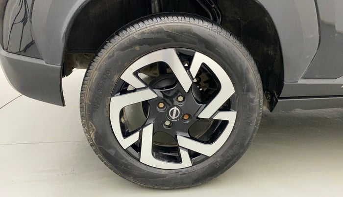 2021 Nissan MAGNITE XV MT, Petrol, Manual, 8,234 km, Right Rear Wheel