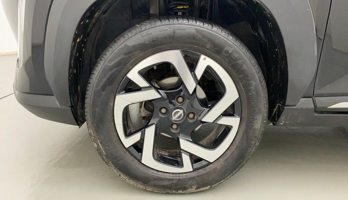 2021 Nissan MAGNITE XV MT, Petrol, Manual, 8,234 km, Left Front Wheel