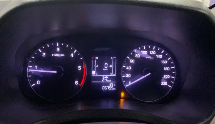 2016 Hyundai Creta SX 1.6 DIESEL, Diesel, Manual, 1,05,748 km, Odometer Image