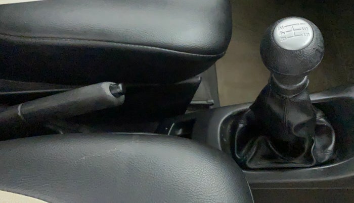 2016 Maruti Wagon R 1.0 LXI, Petrol, Manual, 25,881 km, Gear Lever