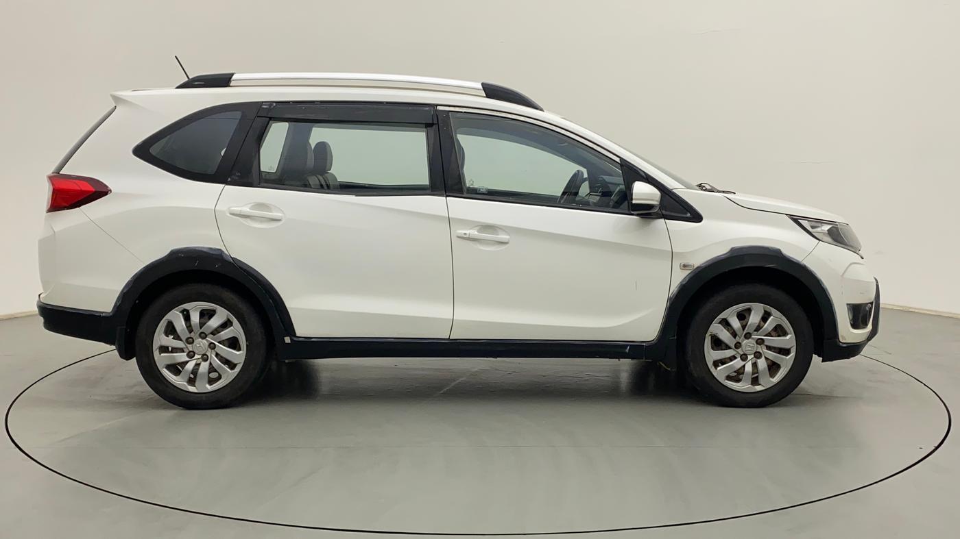 2017 Honda BR-V 1.5L I-VTEC V, Petrol, Manual, 66,531 km, Right Side View