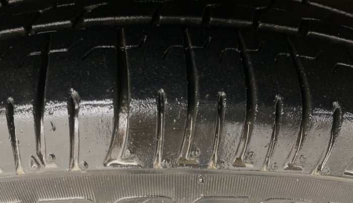 2020 KIA SELTOS HTK PLUS 1.5, Petrol, Manual, 85,984 km, Right Front Tyre Tread