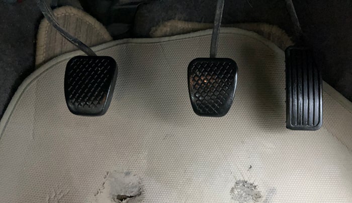 2014 Honda Brio S MT, Petrol, Manual, 83,652 km, Pedals