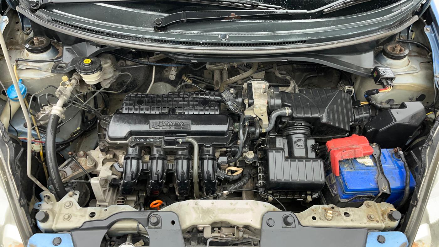 2014 Honda Brio S MT, Petrol, Manual, 83,405 km, Engine View