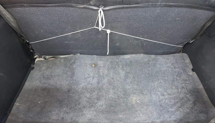 2013 Hyundai i20 MAGNA 1.2, Petrol, Manual, 70,859 km, Boot Inside