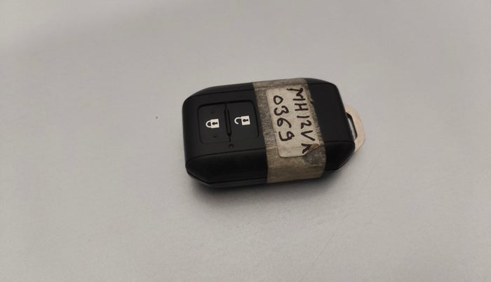 2023 Toyota URBAN CRUISER HYRYDER V HYBRID, Hybrid, Automatic, 77,333 km, Key Close Up