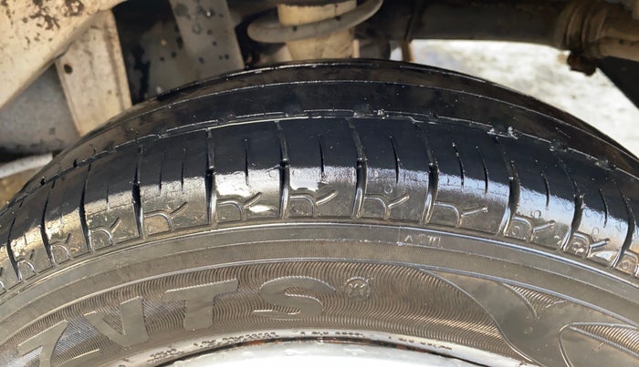 2018 Maruti Alto 800 LXI, Petrol, Manual, 82,612 km, Left Rear Tyre Tread