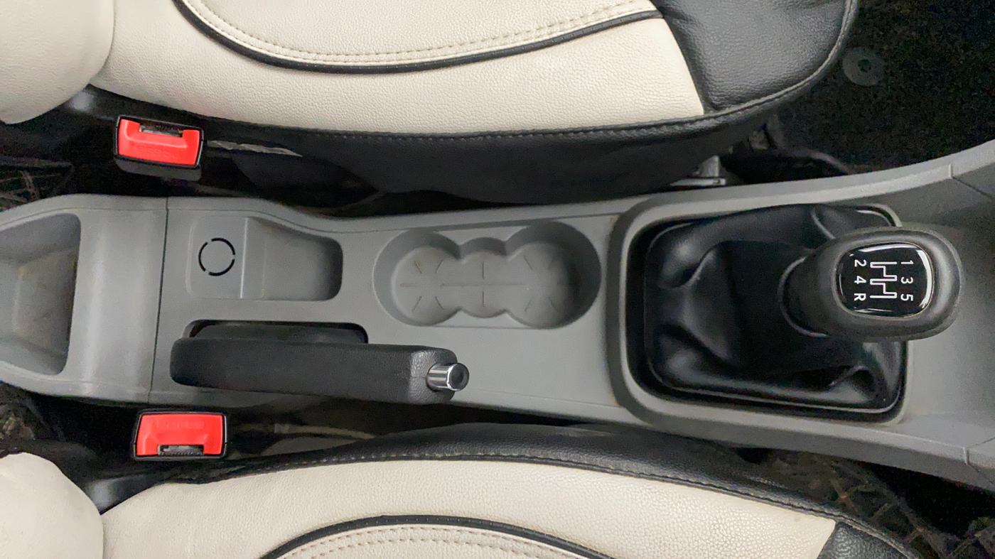 2021 Tata Tiago XE PETROL, Petrol, Manual, 4,384 km, Gear Lever