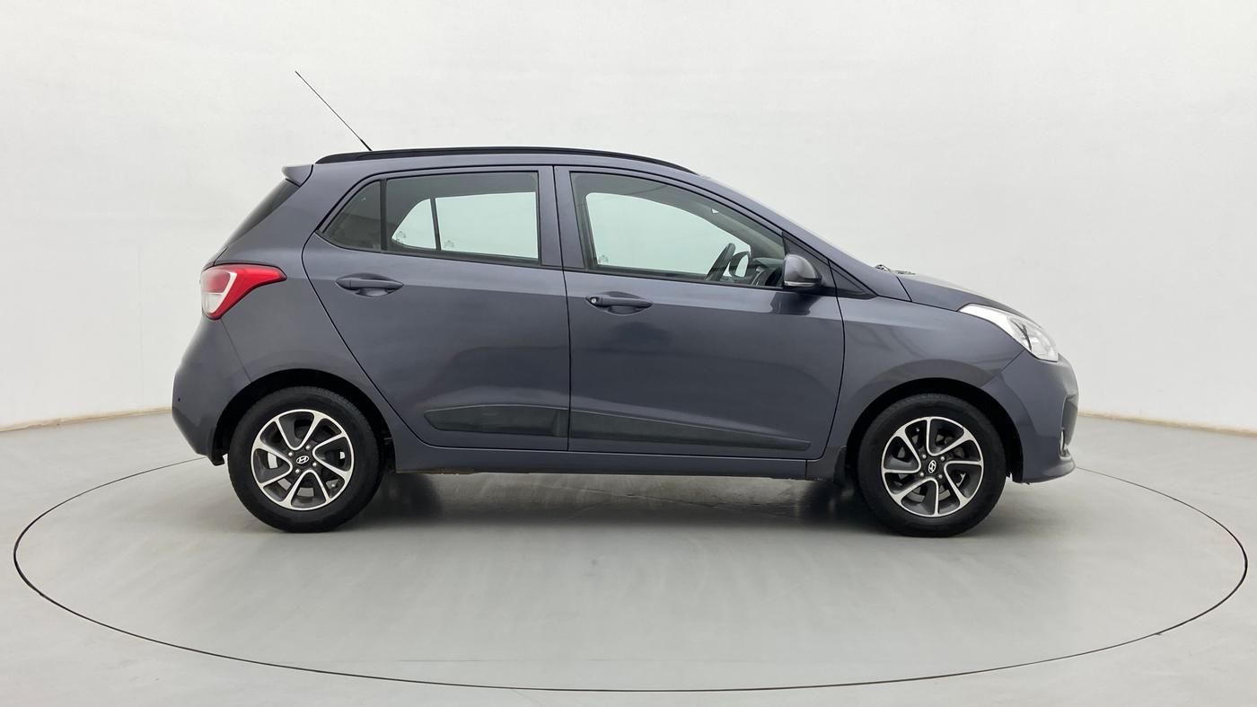 2017 Hyundai Grand i10 SPORTZ (O) AT 1.2 KAPPA VTVT, Petrol, Automatic, 63,602 km, Right Side View