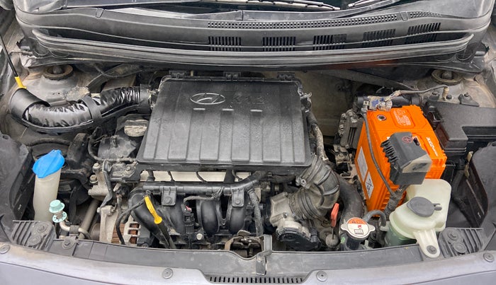 2017 Hyundai Grand i10 SPORTZ (O) AT 1.2 KAPPA VTVT, Petrol, Automatic, 63,602 km, Open Bonet