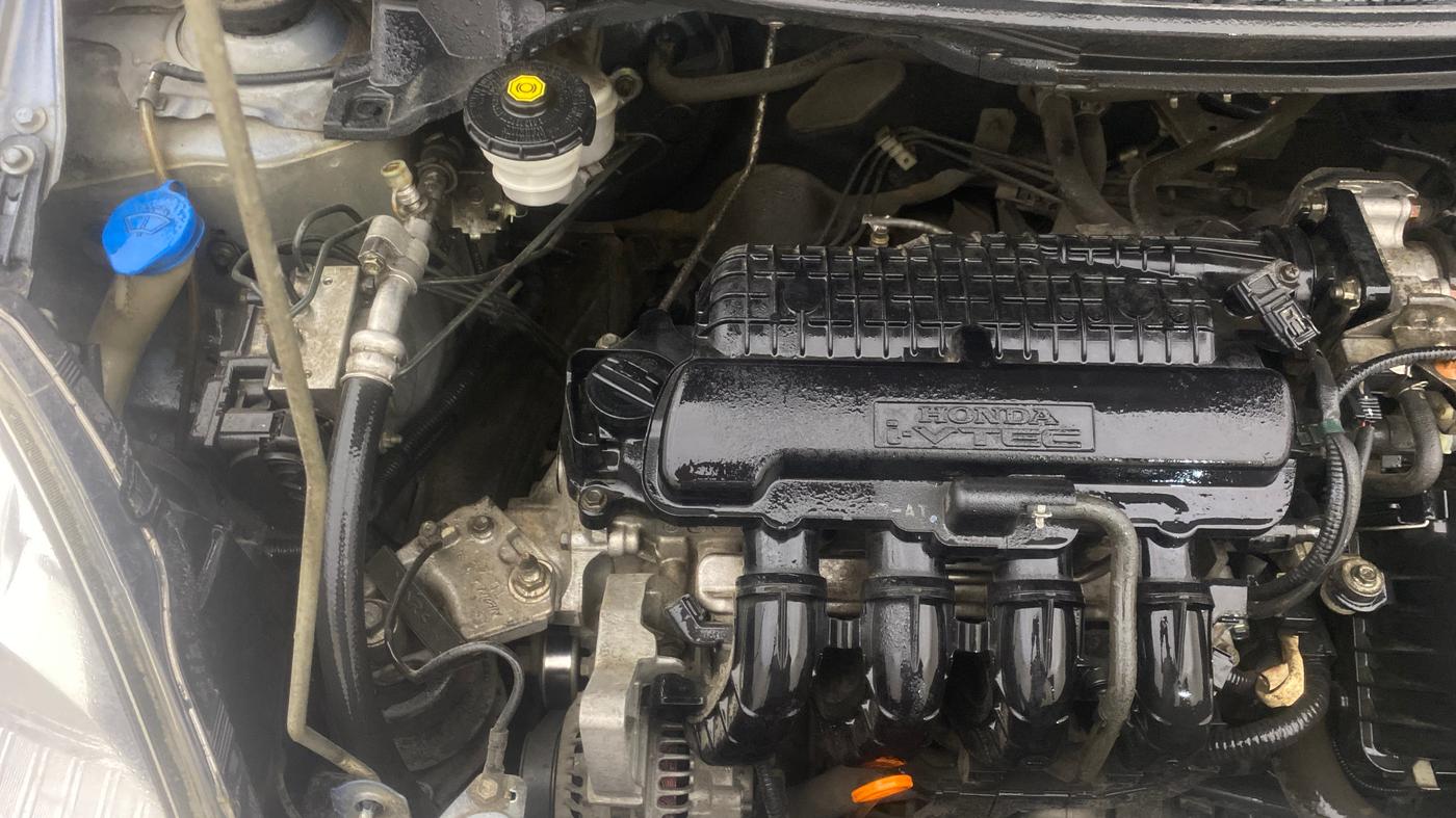2014 Honda Brio VX AT, Petrol, Automatic, 21,742 km, Engine View - Right