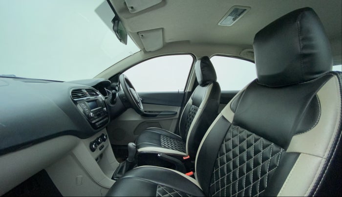 2019 Tata Tiago XZ PETROL, CNG, Manual, 73,411 km, Right Side Front Door Cabin