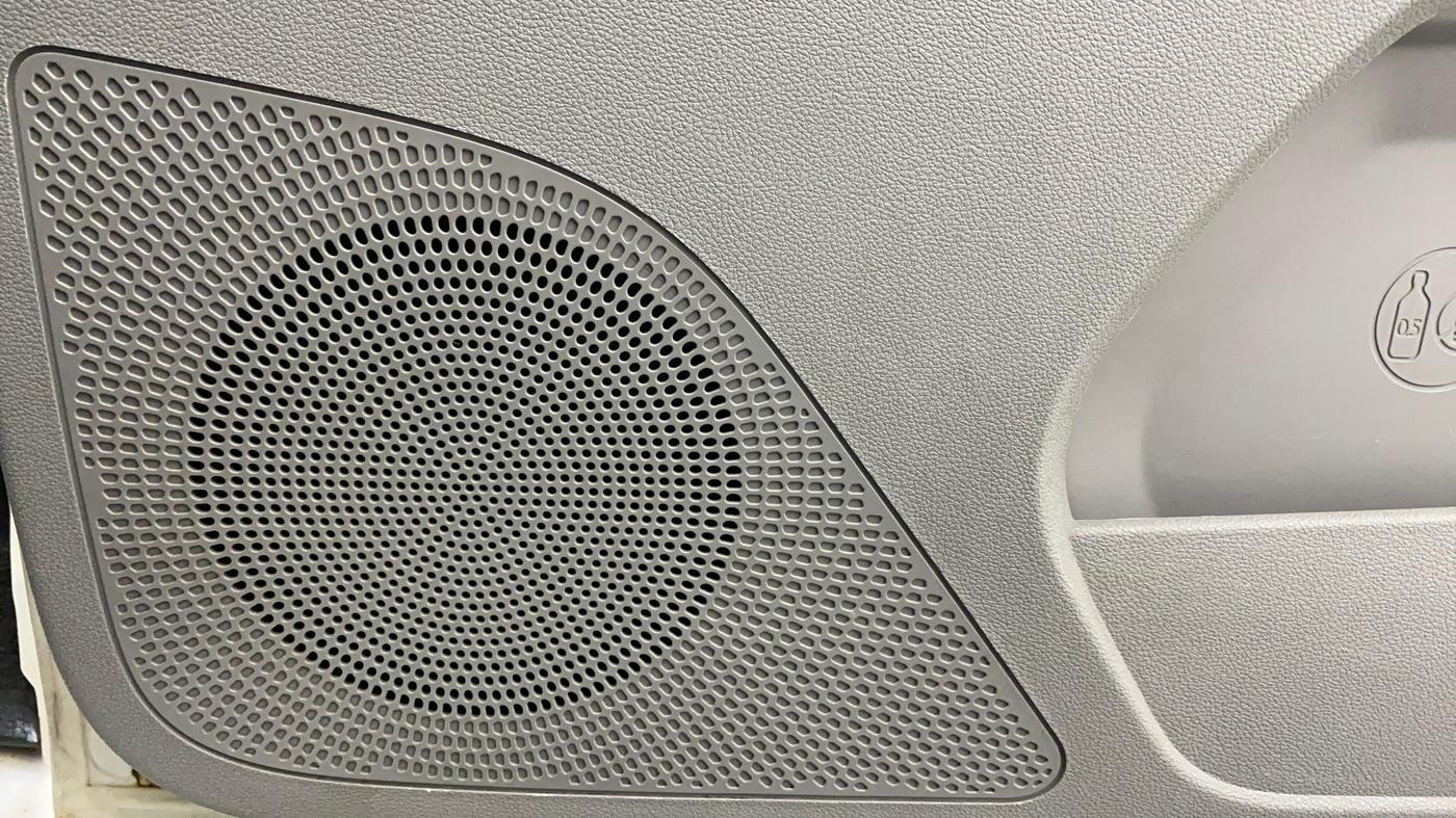 2019 Tata Tiago XZ PETROL, CNG, Manual, 73,411 km, Speaker