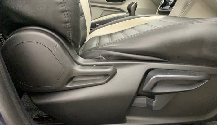 2022 Tata TIGOR XZ PLUS CNG, CNG, Manual, 65,006 km, Driver Side Adjustment Panel