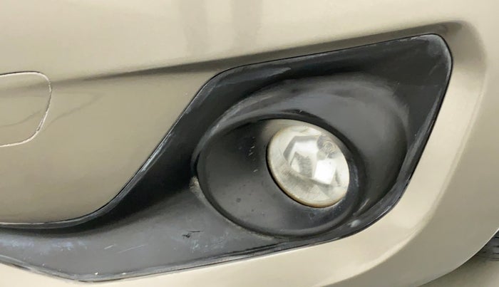 2018 Maruti Swift VXI, CNG, Manual, 98,221 km, Left fog light - Not working