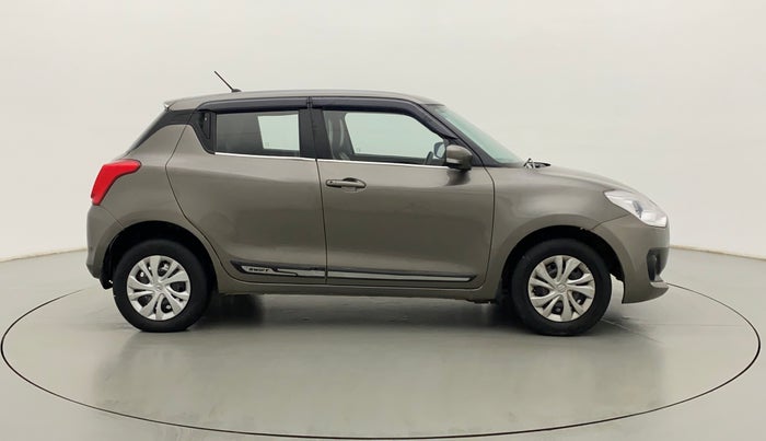2018 Maruti Swift VXI, CNG, Manual, 98,221 km, Right Side View