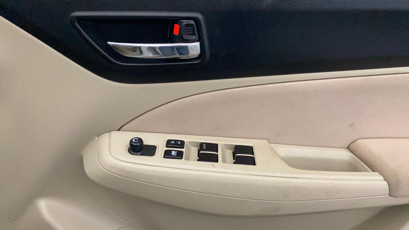 2019 Maruti Dzire VXI, Petrol, Manual, 31,996 km, Driver Side Door Panels Control