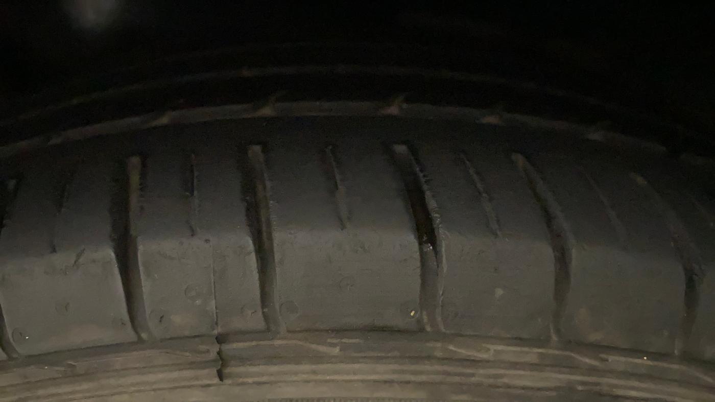2019 Hyundai Creta SX AT 1.6 PETROL, Petrol, Automatic, 27,780 km, Left Front Tyre Tread