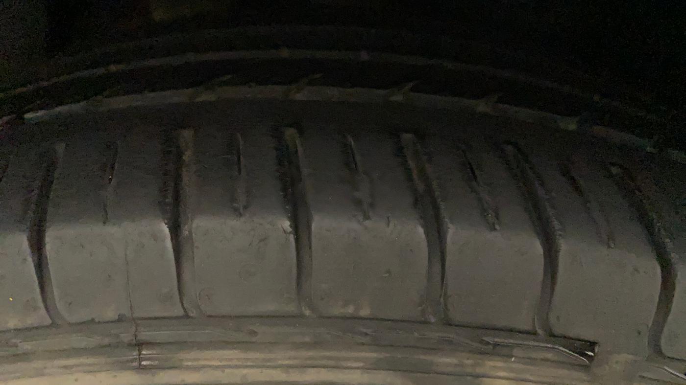 2019 Hyundai Creta SX AT 1.6 PETROL, Petrol, Automatic, 27,780 km, Right Front Tyre Tread