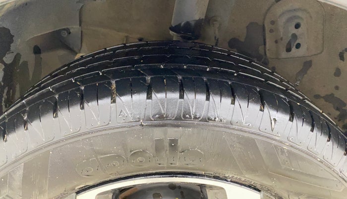 2021 Tata NEXON XZ PLUS (O) DIESEL, Diesel, Manual, 52,189 km, Right Rear Tyre Tread