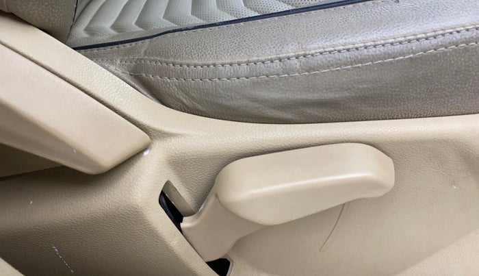 2018 Ford Figo Aspire TITANIUM 1.2 PETROL, Petrol, Manual, 42,113 km, Driver Side Adjustment Panel