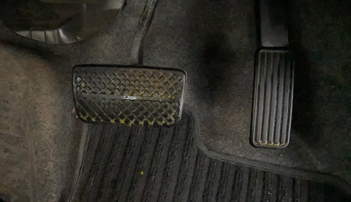 2022 Honda Amaze 1.2L I-VTEC VX CVT, Petrol, Automatic, 13,720 km, Pedals