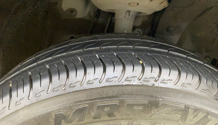 2022 Honda Amaze 1.2L I-VTEC VX CVT, Petrol, Automatic, 13,720 km, Right Front Tyre Tread