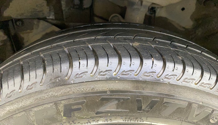 2022 Honda Amaze 1.2L I-VTEC VX CVT, Petrol, Automatic, 13,720 km, Left Front Tyre Tread