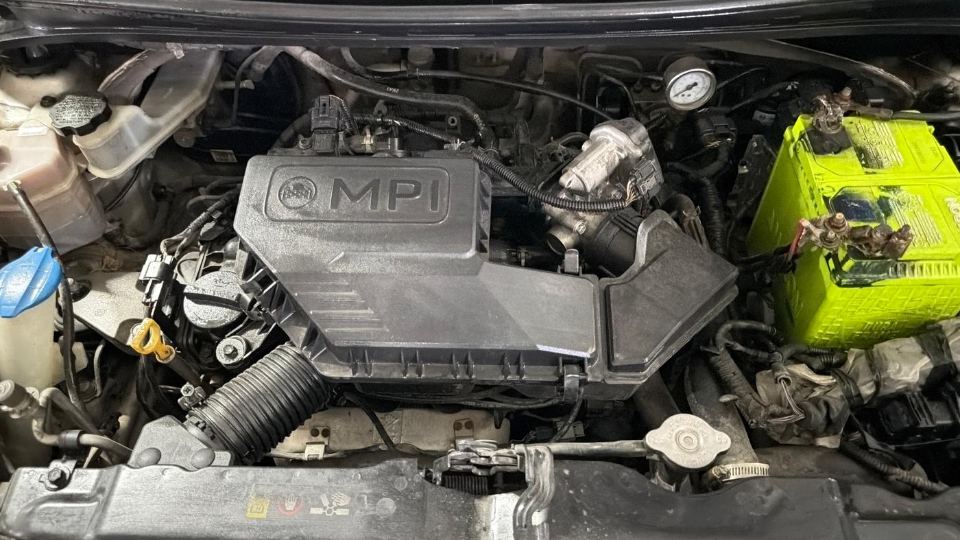 2018 Hyundai NEW SANTRO MAGNA CNG, CNG, Manual, 92,471 km, Engine View