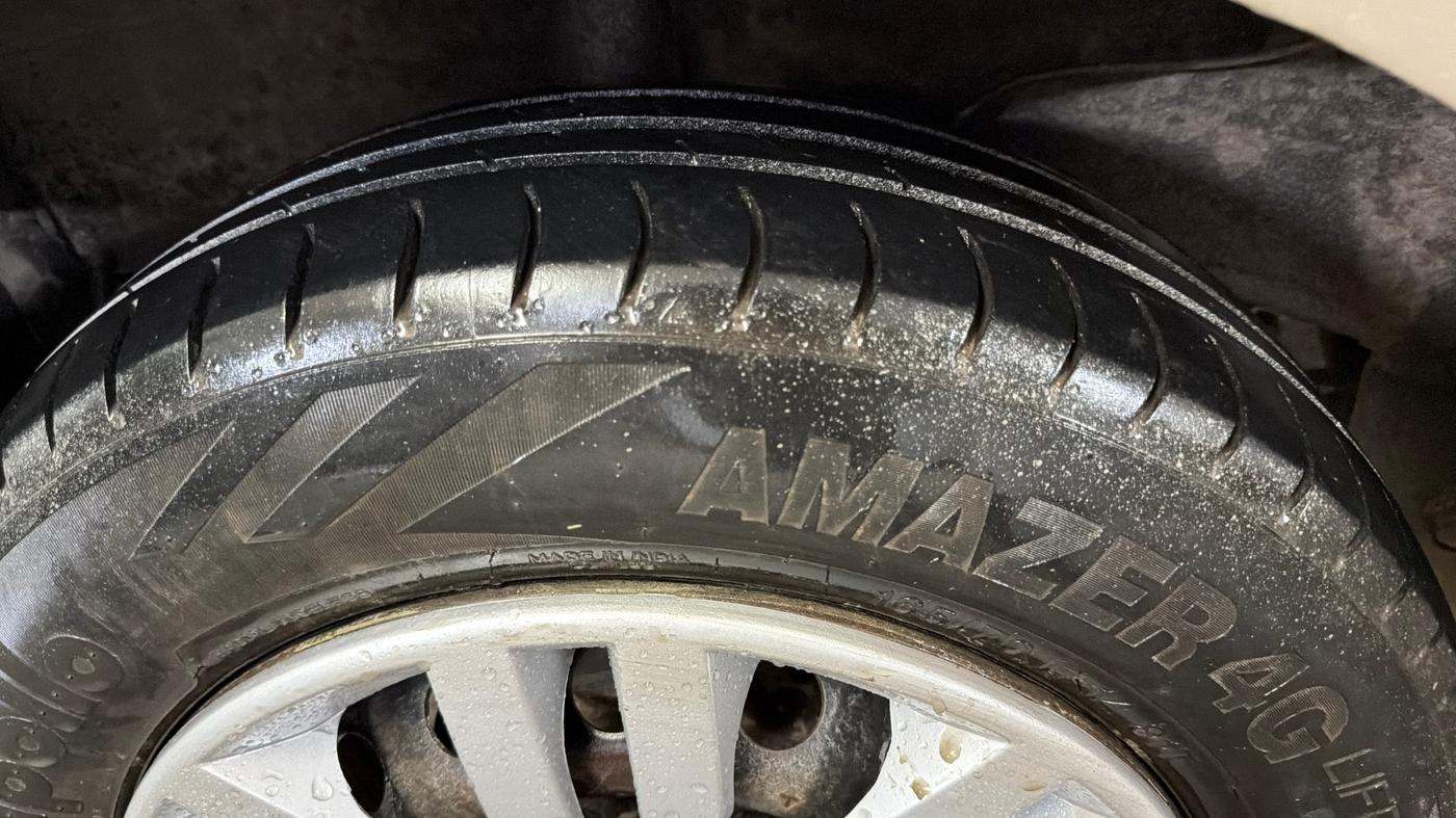2018 Hyundai NEW SANTRO MAGNA CNG, CNG, Manual, 92,471 km, Right Rear Tyre Tread