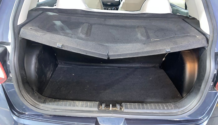 2019 Hyundai VENUE S 1.2, Petrol, Manual, 31,594 km, Boot Inside