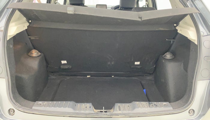 2023 Tata ALTROZ  XZ Plus (O) (S), Petrol, Manual, 22,499 km, Boot Inside