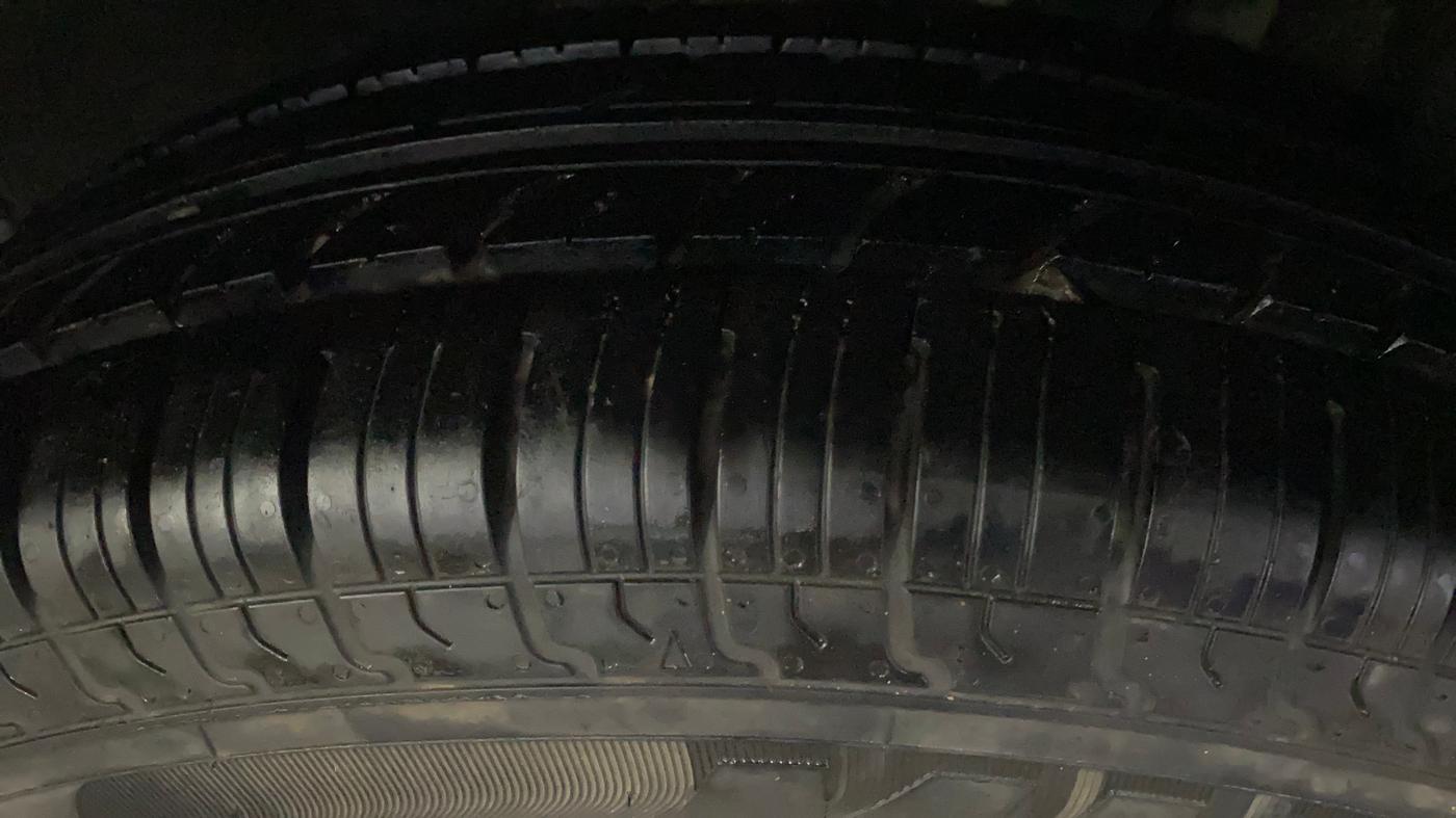 2012 Maruti Swift Dzire VXI, Petrol, Manual, 93,311 km, Left Rear Tyre Tread