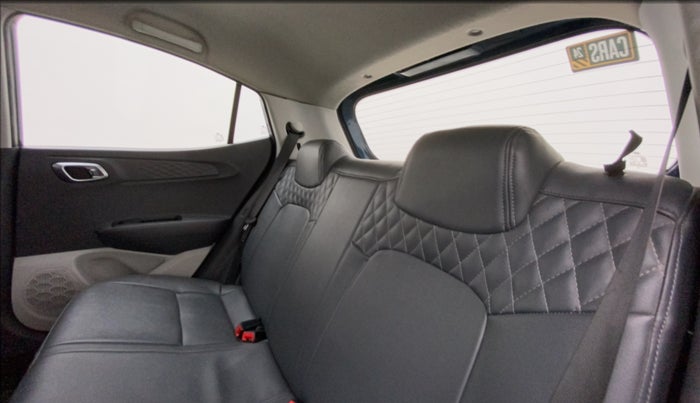 2021 Hyundai GRAND I10 NIOS SPORTZ AMT 1.2 KAPPA VTVT, Petrol, Automatic, 36,625 km, Right Side Rear Door Cabin