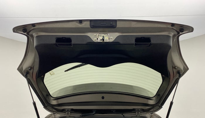 2021 Maruti Swift ZXI D, Petrol, Manual, 10,396 km, Boot Door Open