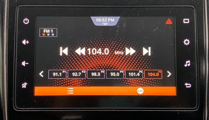 2021 Maruti Swift ZXI D, Petrol, Manual, 10,396 km, Infotainment System