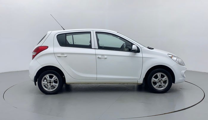 2011 Hyundai i20 SPORTZ 1.2 O, Petrol, Manual, 47,564 km, Right Side