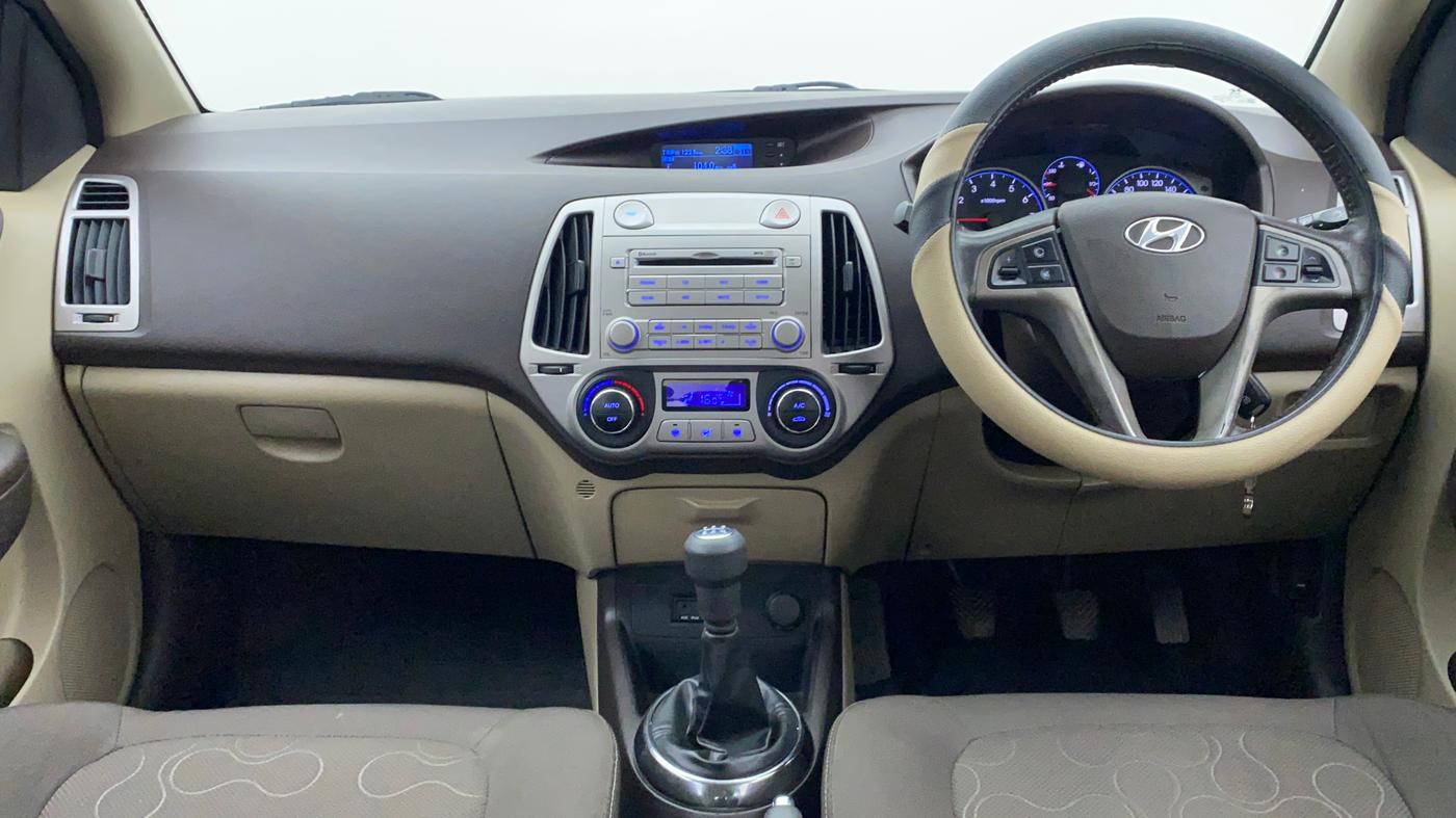 2011 Hyundai i20 SPORTZ 1.2 O, Petrol, Manual, 47,564 km, Dashboard