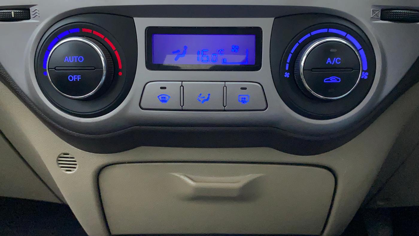 2011 Hyundai i20 SPORTZ 1.2 O, Petrol, Manual, 47,564 km, Automatic Climate Control