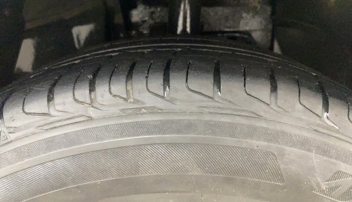 2022 Tata NEXON XZA PLUS SUNROOF PETROL, Petrol, Automatic, 63,715 km, Left Front Tyre Tread