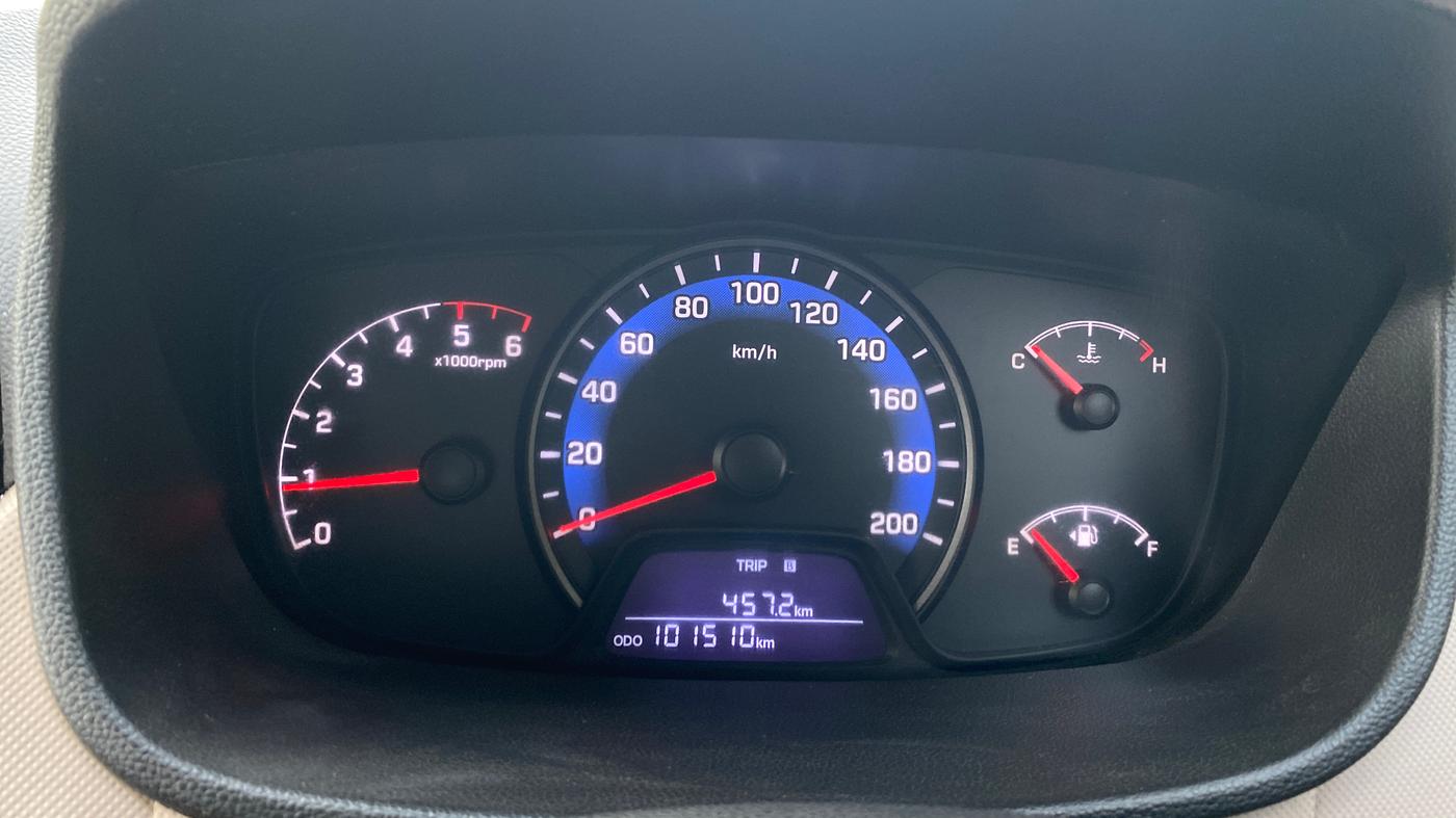 2015 Hyundai Xcent S 1.1 CRDI, Diesel, Manual, 1,01,548 km, Odometer Image