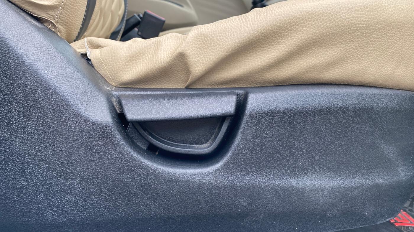 2019 Hyundai NEW SANTRO ERA EXECUTIVE, Petrol, Manual, 1,06,287 km, Driver Side Adjustment Panel
